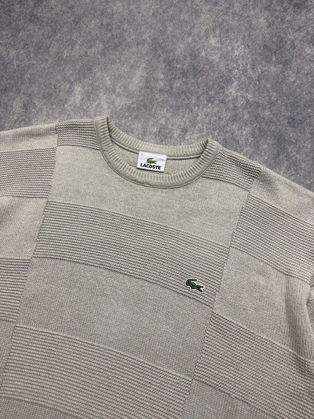 LACOSTE VINTAGE SWEATER - L
