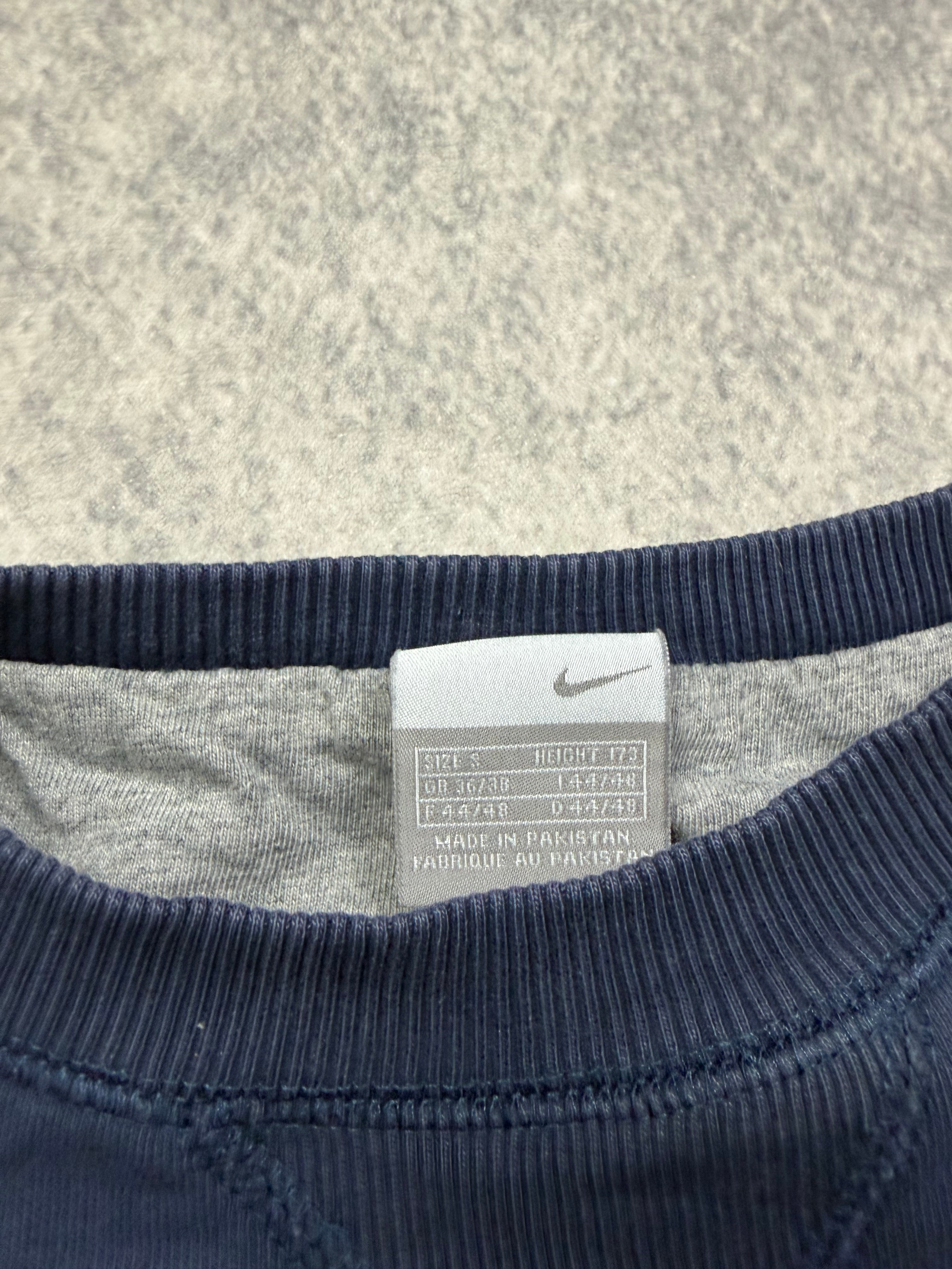 NIKE VINTAGE SWEATER - M