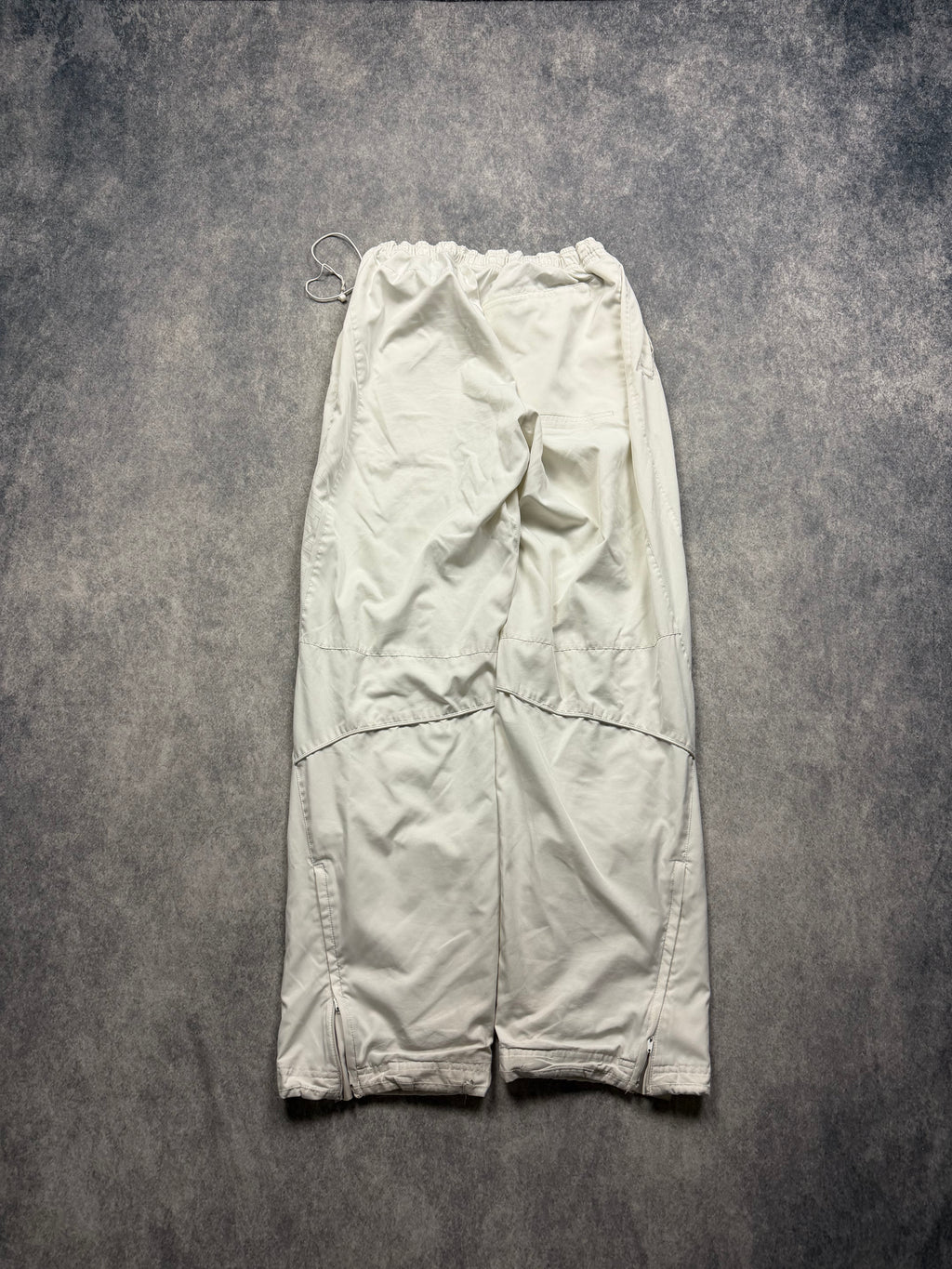 NIKE VINTAGE TRACKPANTS - M