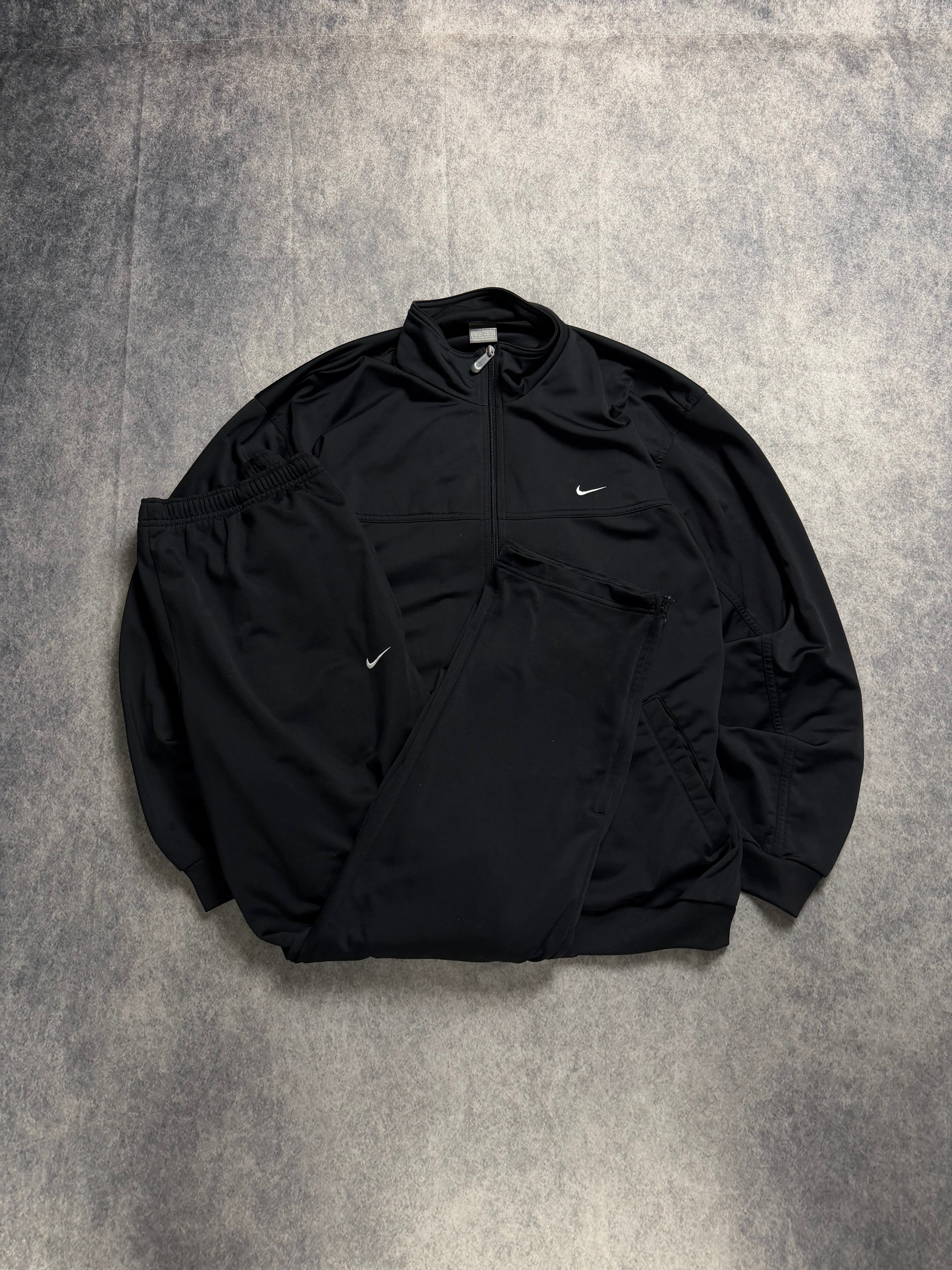 NIKE VINTAGE SWEATSUIT - L