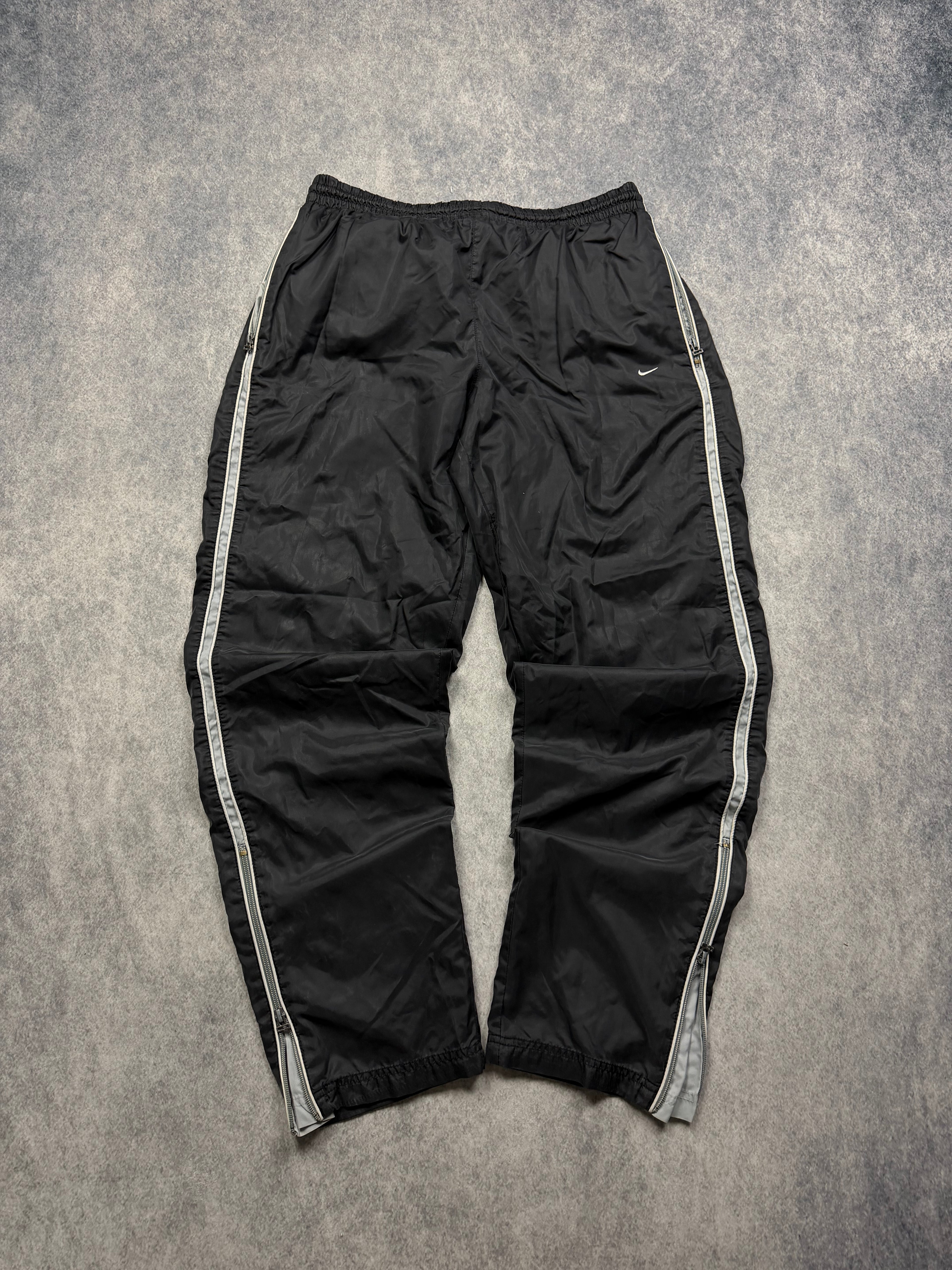 NIKE VINTAGE TRACKPANTS - M