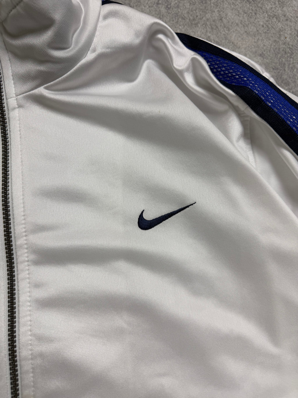 NIKE VINTAGE TRACKJACKET - XL