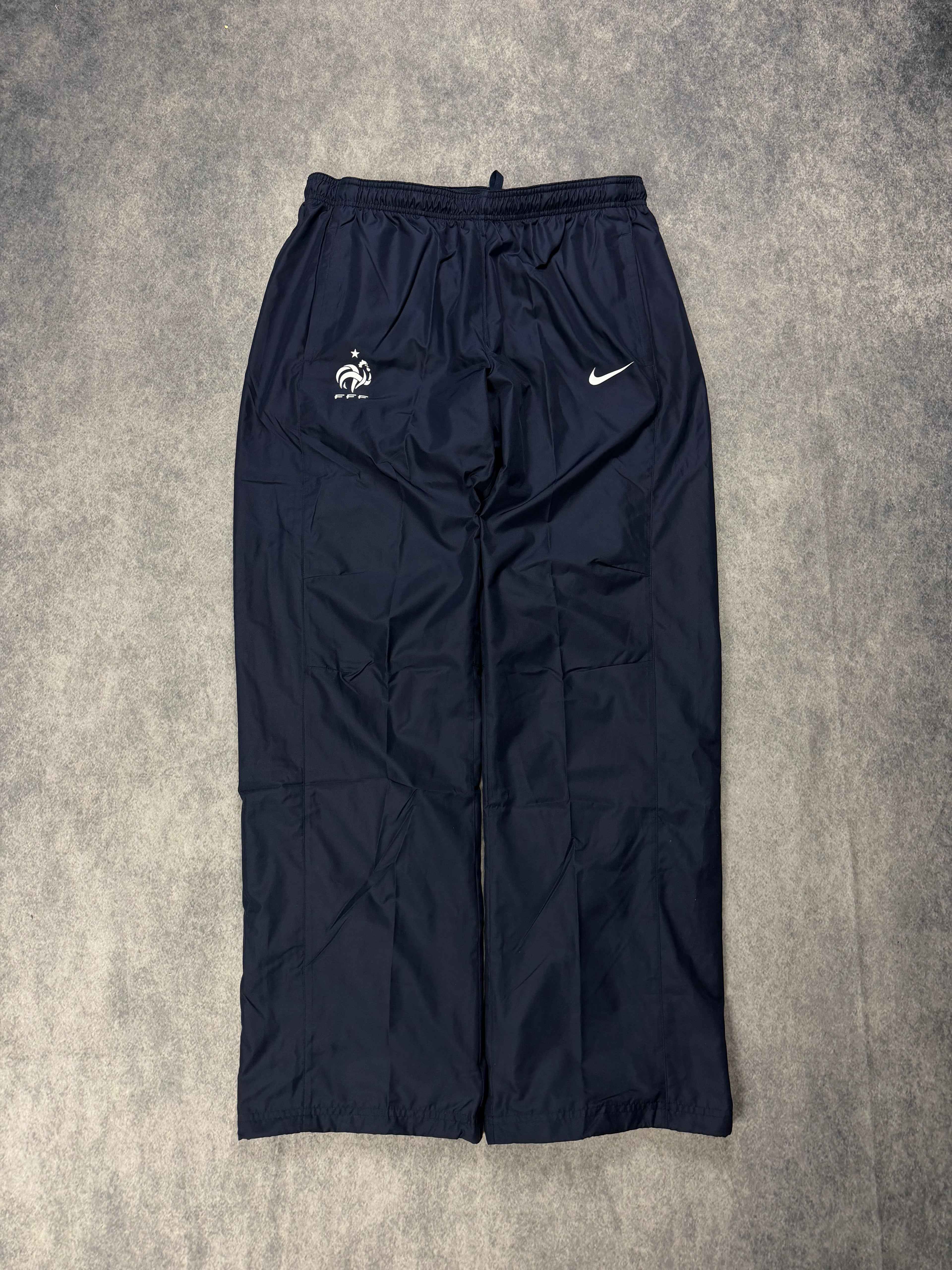 NIKE FRANCE VINTAGE TRACKSUIT 2010 - L