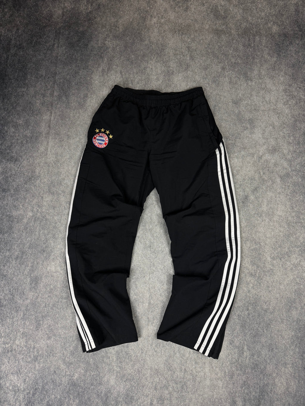 ADIDAS FC BAYERN MUNICH TRACKSUIT - S