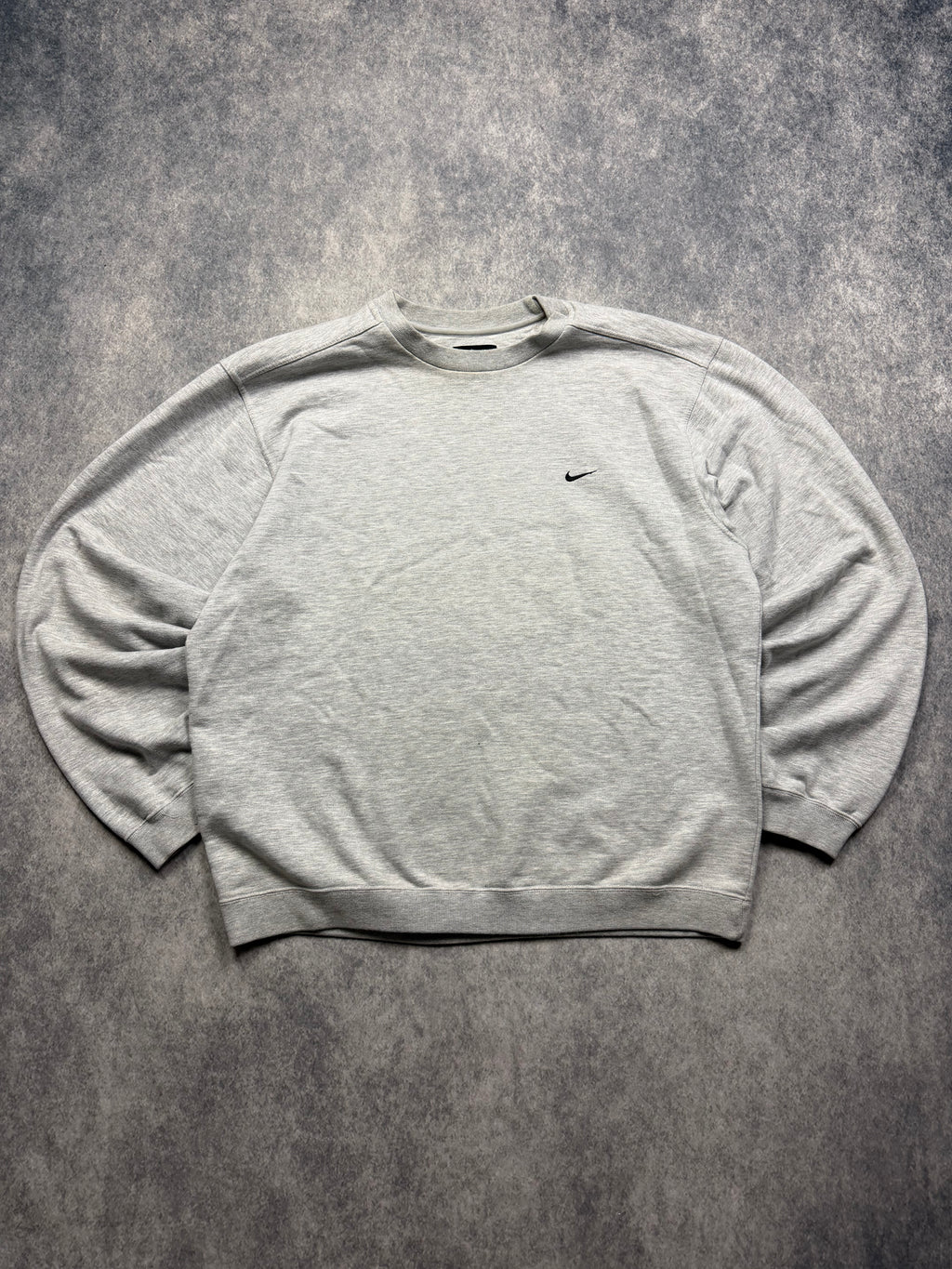 NIKE VINTAGE SWEATER - L