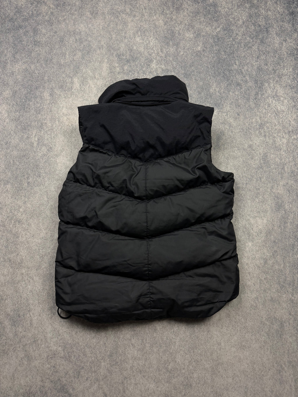 NIKE VINTAGE PUFFER VEST - S WOMAN