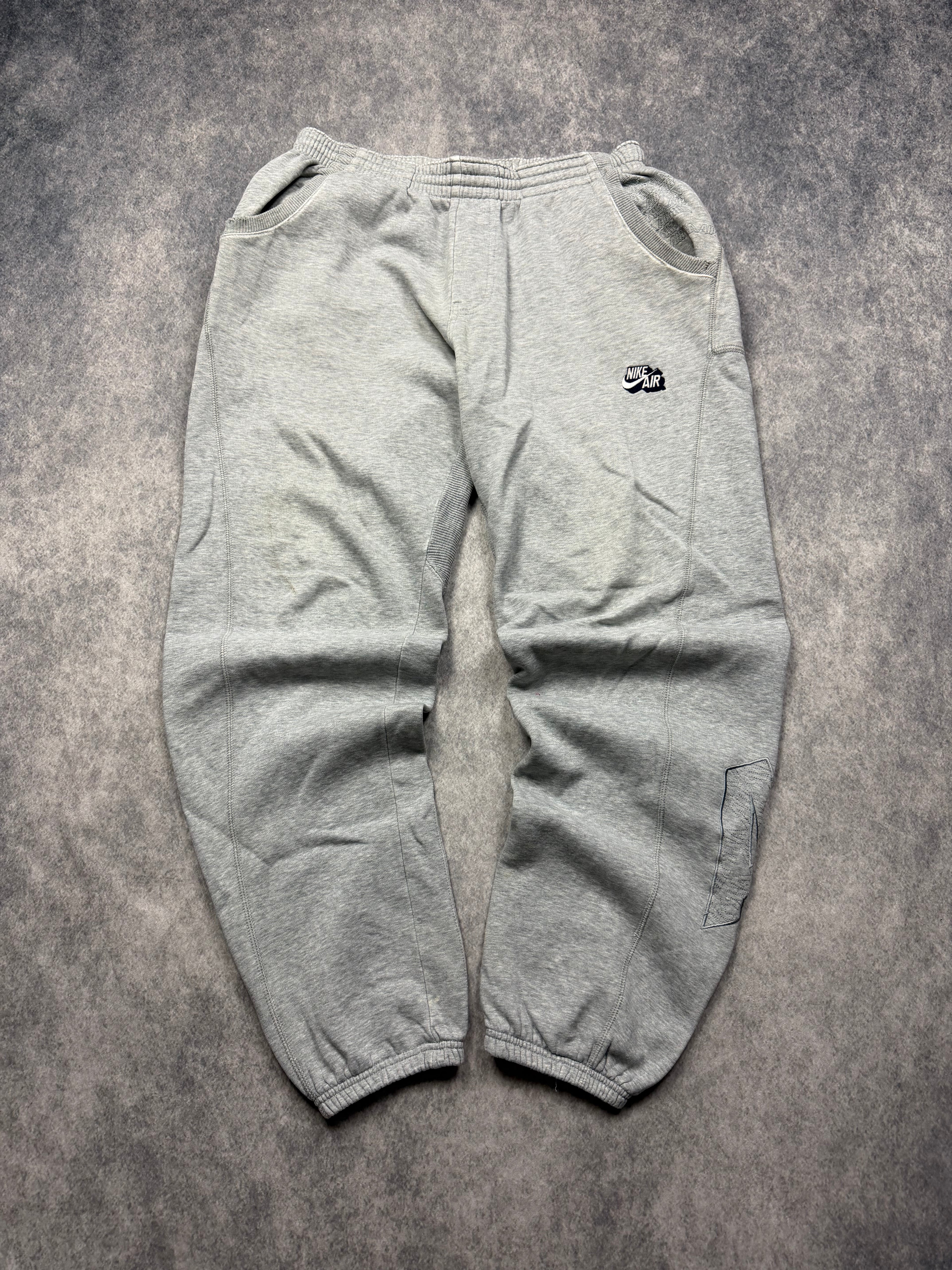 NIKE VINTAGE JOGGER - M