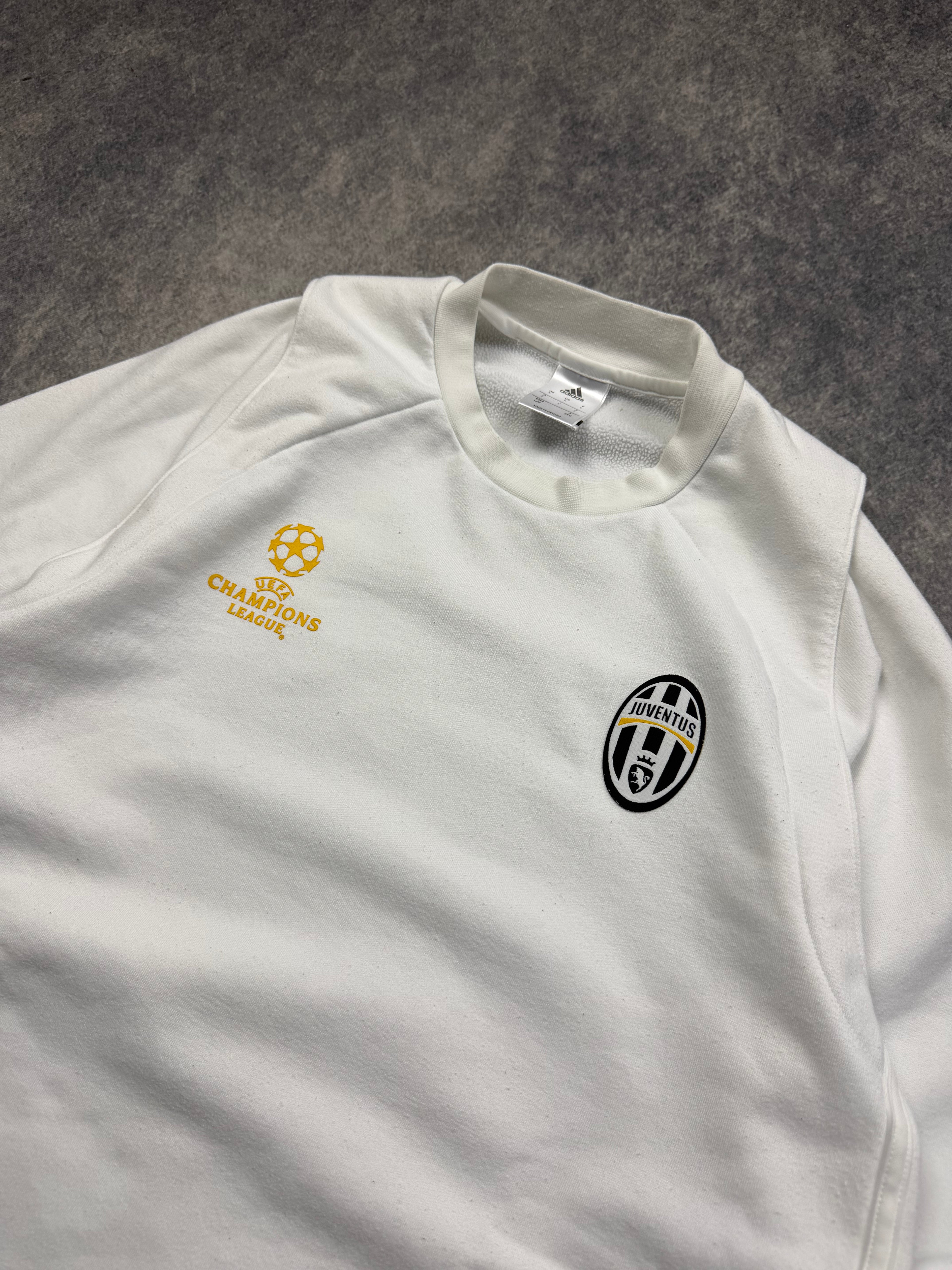 ADIDAS JUVENTUS UCL VINTAGE SWEATER 2016 - L