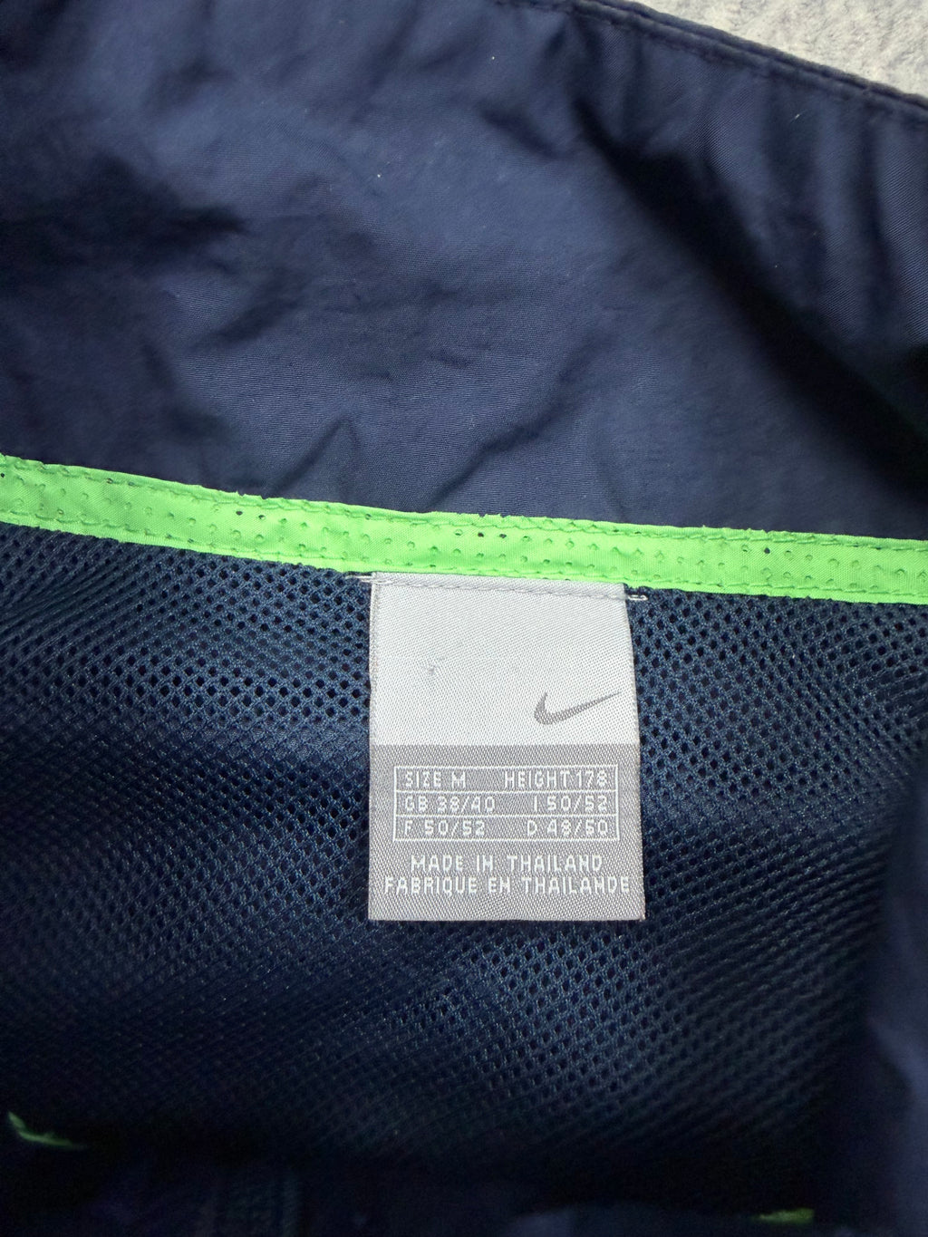 NIKE SHOX VINTAGE TRACKJACKET - M