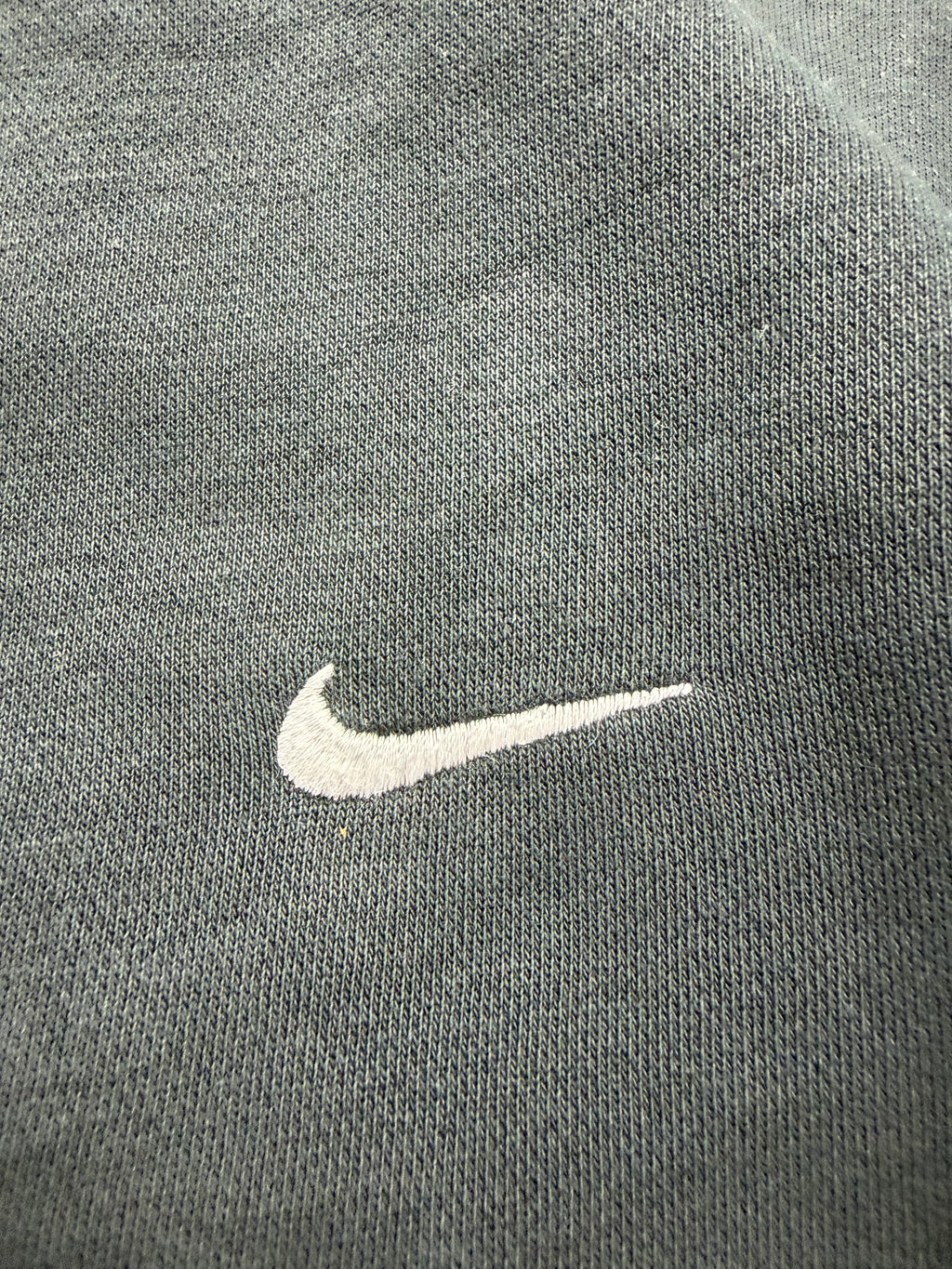 NIKE VINTAGE SWEATER - M