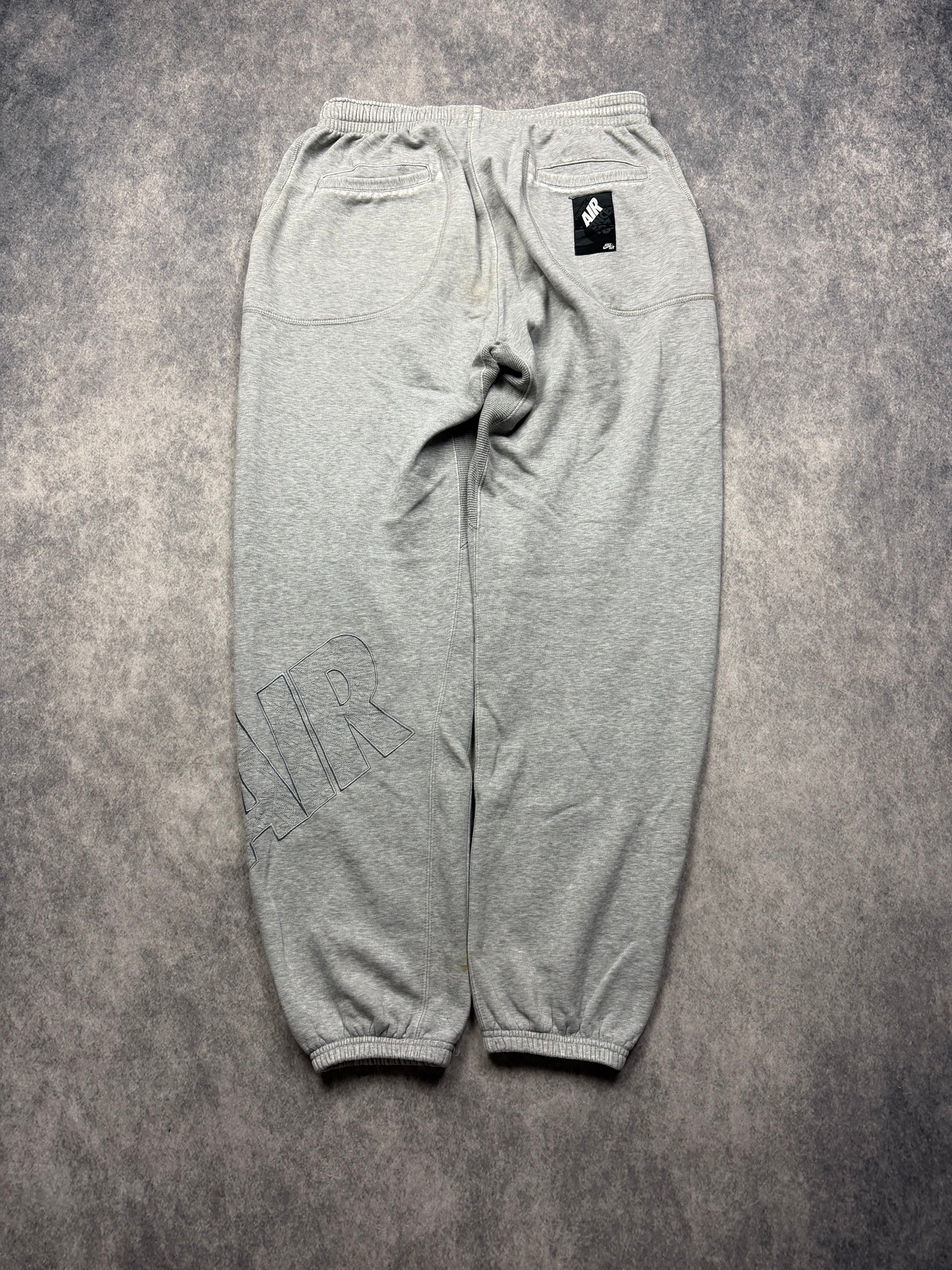 NIKE VINTAGE JOGGER - M