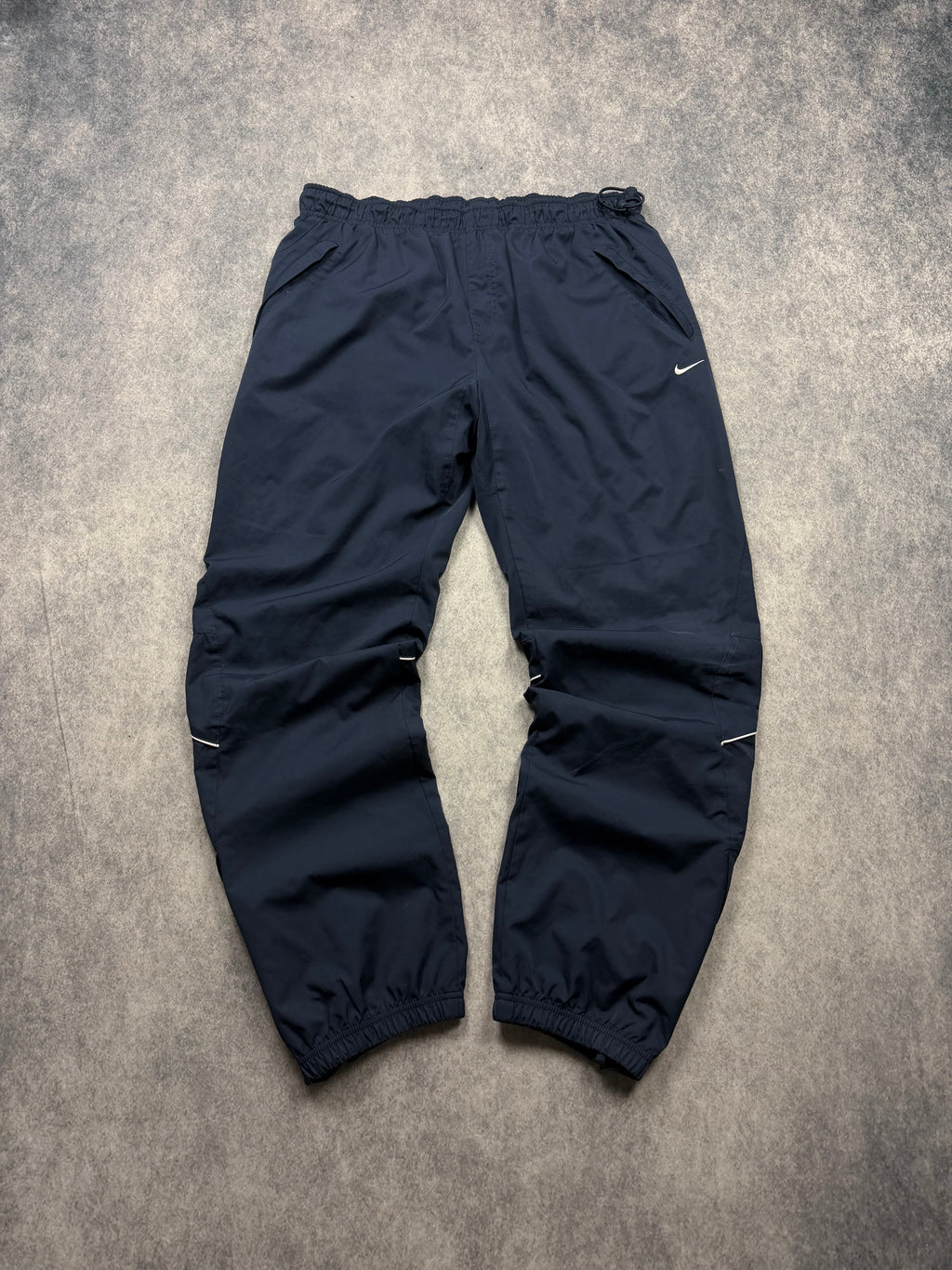 NIKE VINTAGE TRACKPANTS - L