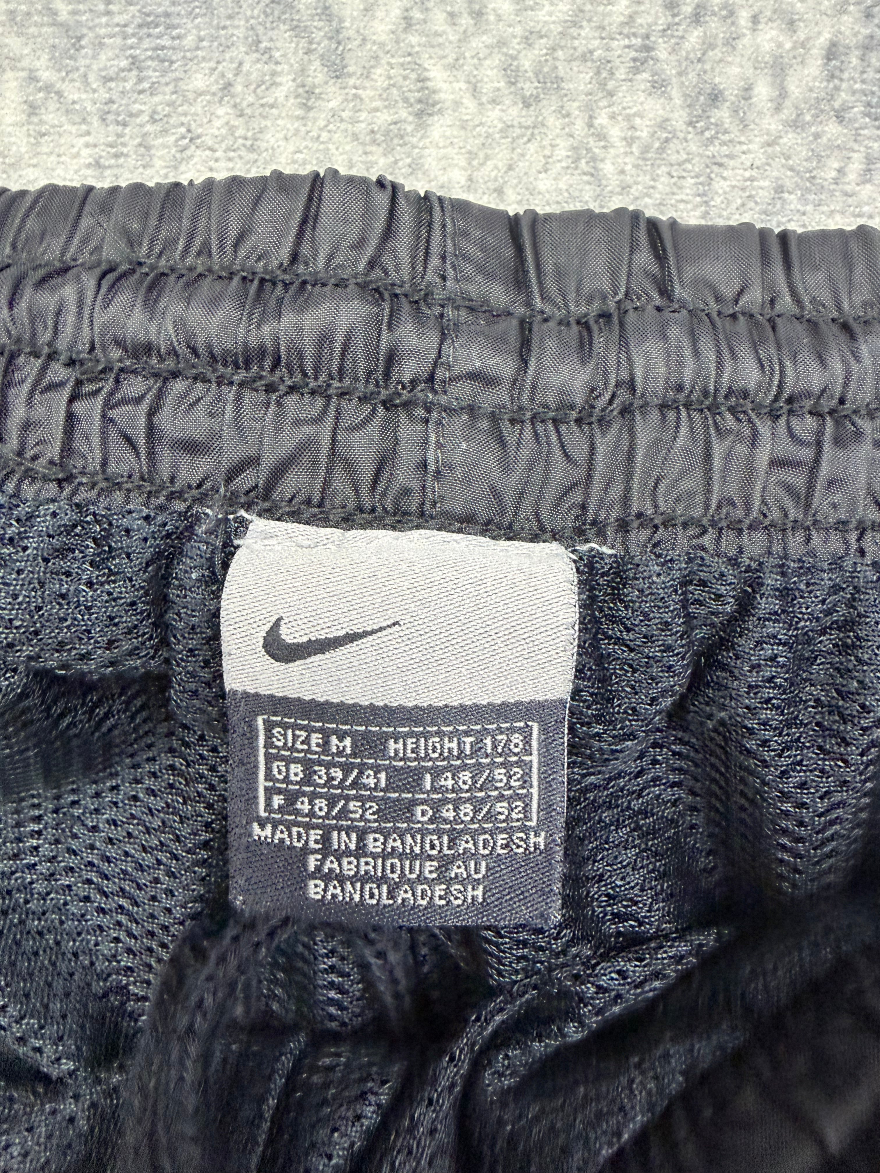 NIKE VINTAGE TRACKPANTS - M