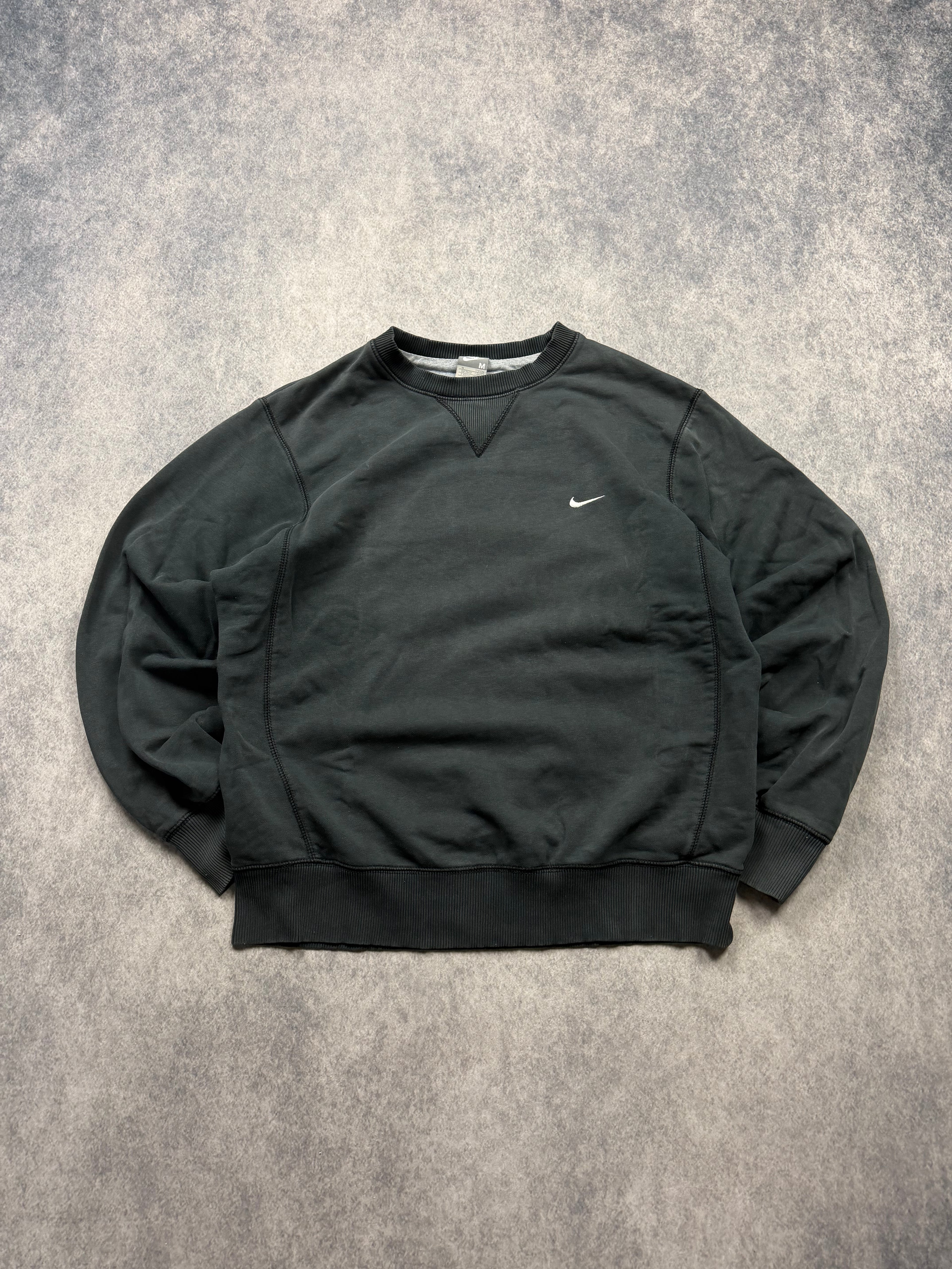 NIKE VINTAGE SWEATER - M