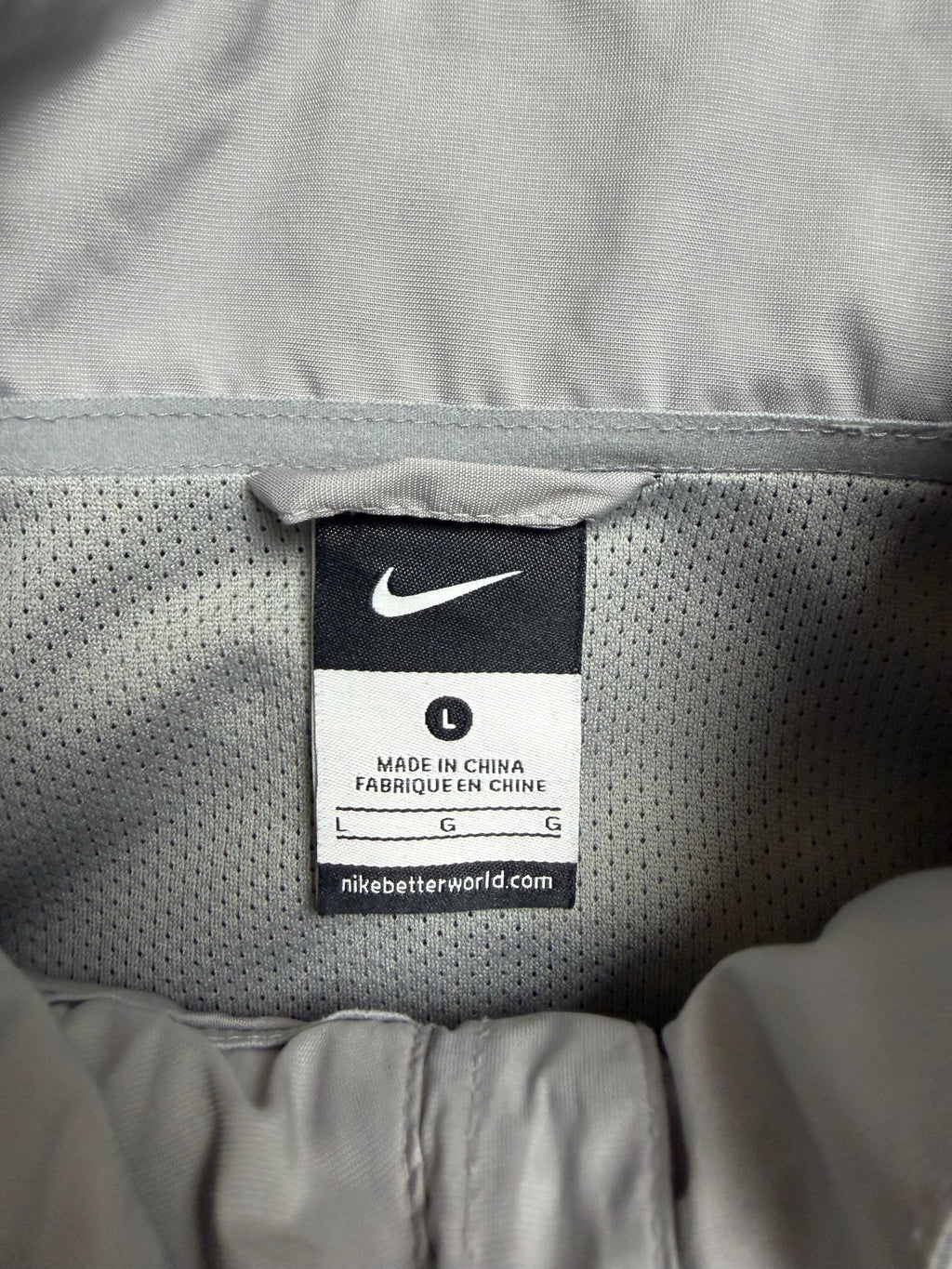 NIKE JUVENTUS VINTAGE TRACKSUIT - L