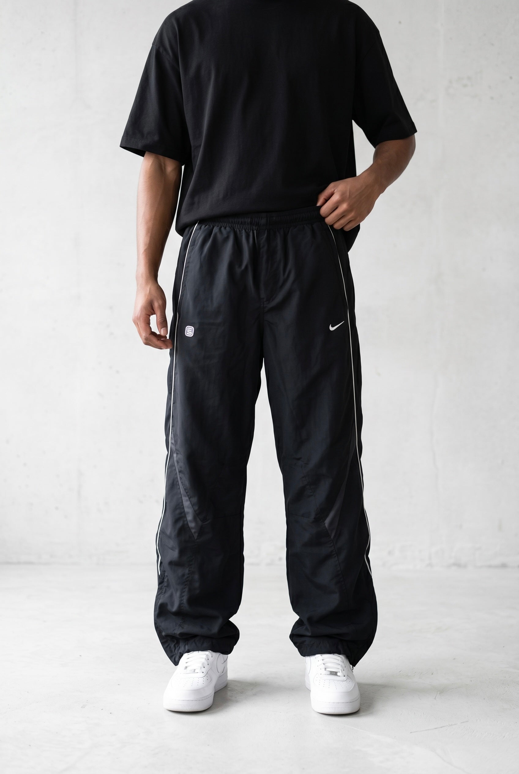 NIKE SHOX VINTAGE TRACKPANTS - S