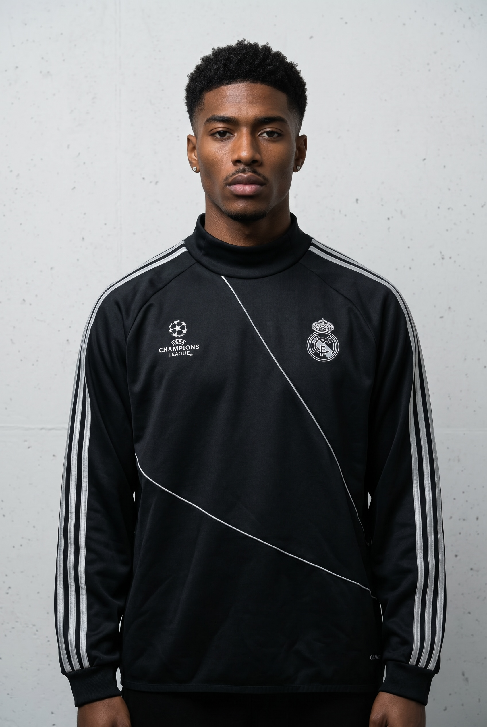 ADIDAS REAL MADRID UCL VINTAGE SWEATER 2012 - L